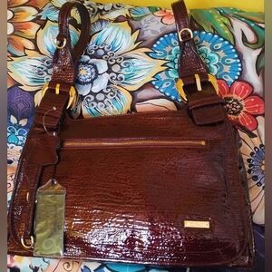 NWT RIONI BURGUNDY PATENT LEATHER 2 STRAP HOBO HANDBAG